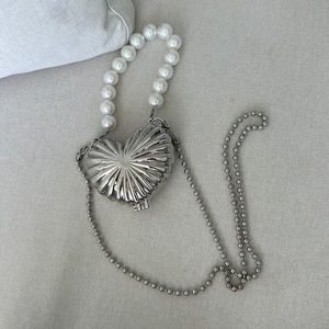 Mini bag with pearls